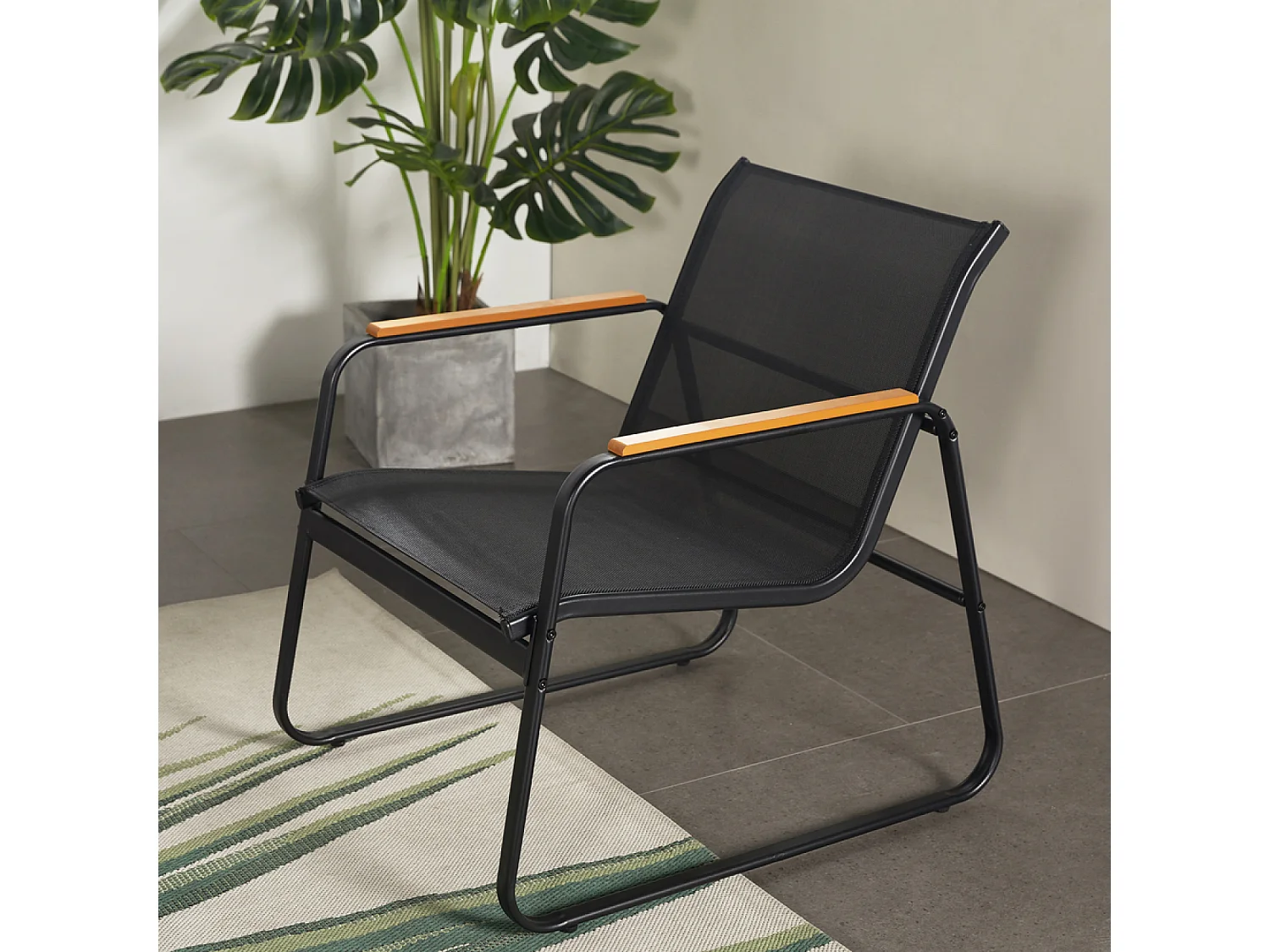 Salon de jardin 4 places en toile de polyester noir AURORA