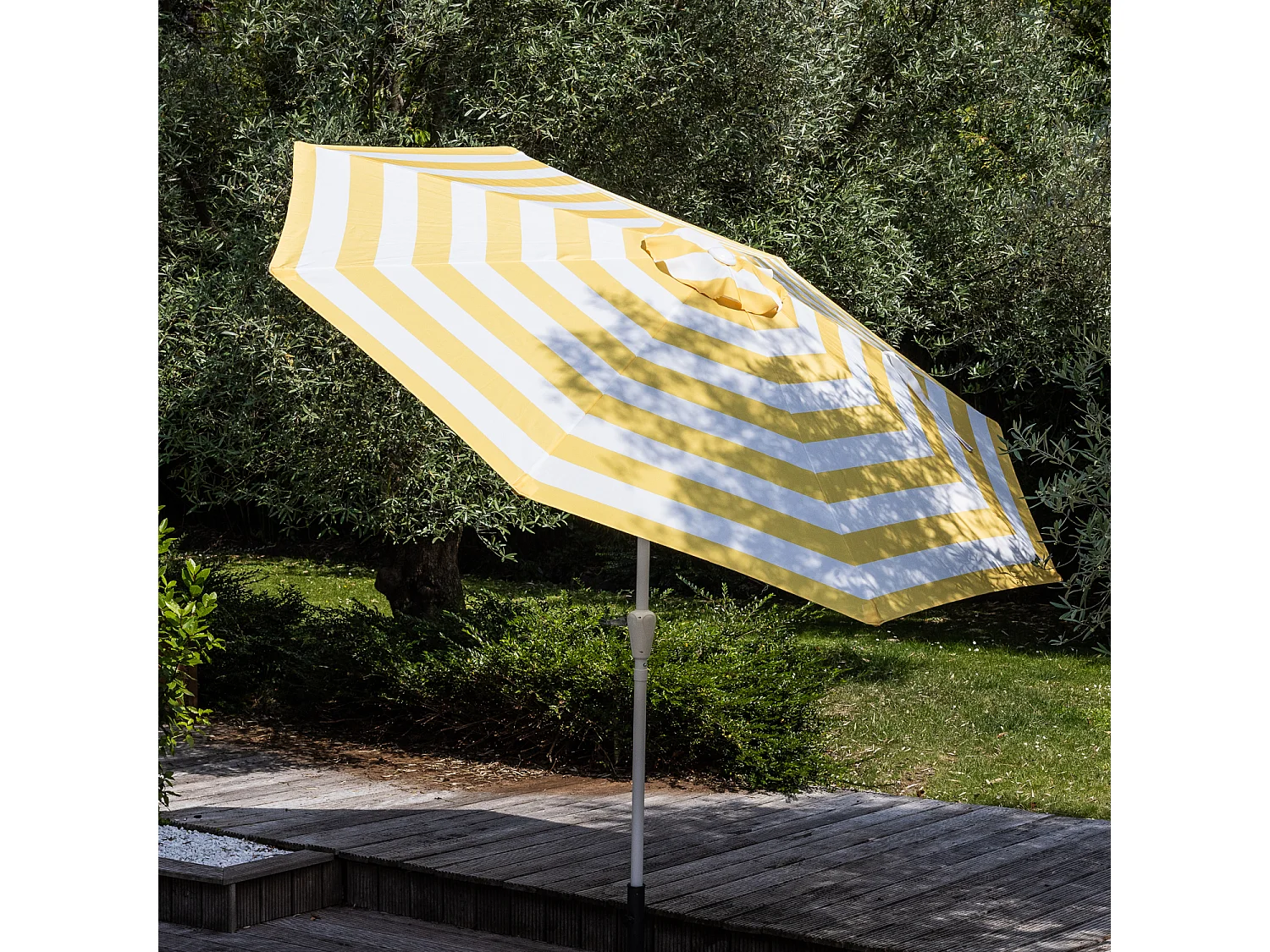 2,70m diameter ronde BANDOL rechte parasol met gele strepen