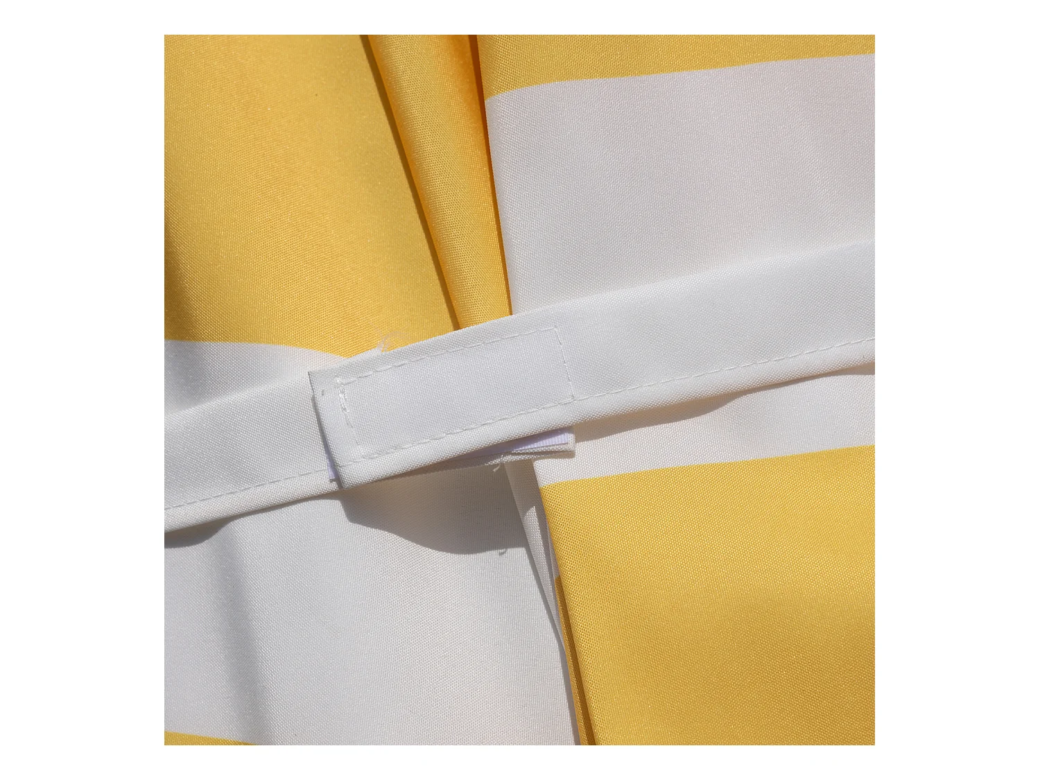 2,70m diameter ronde BANDOL rechte parasol met gele strepen