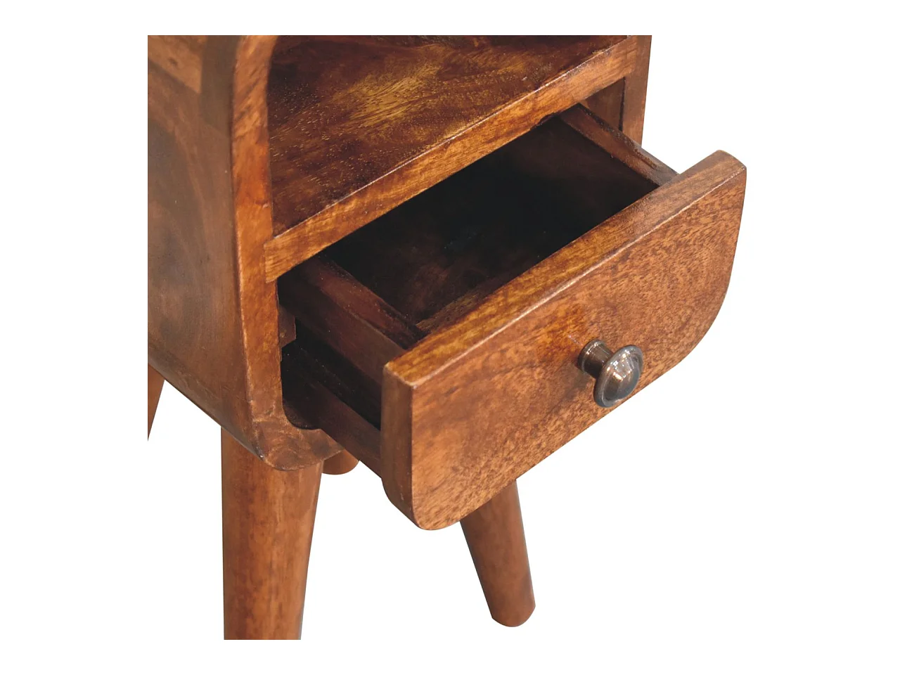 Artisan Furniture Extra mini gebogen nachtkastje met open vak van massief kastanjehout