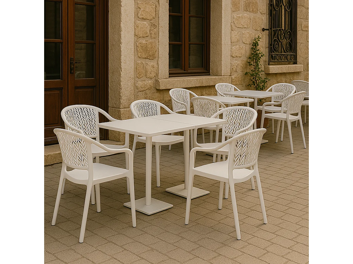 Lot de 4 chaises de jardin empilables en résine coloris blanc - Longueur 59 x Profondeur 56 x Hauteur 79 cm