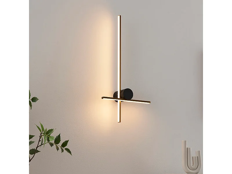 Grande applique design LED entrecroisée noir et laiton - Mallow