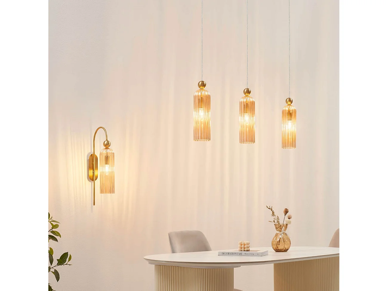 Applique cloche dorée verre ambré texturé - Leonora