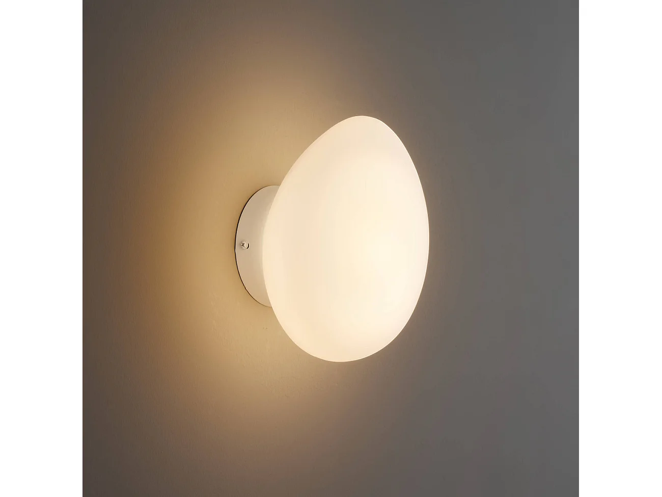 Applique murale ou petit plafonnier blanc verre opalin - Veglia