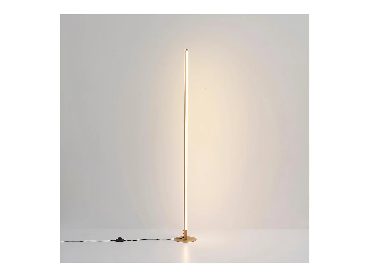 Lampadaire doré design LED minimaliste variateur intégré 150 cm - Sloane