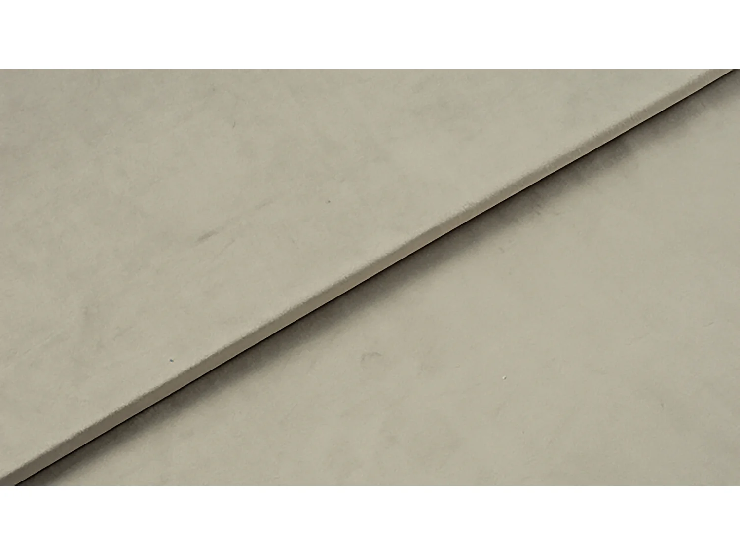 Polsterbett MALAGA mit gepolstertem Kopfteil, VELUTTO-Stoff, Bettkasten mit Gasdruckfeder, Betthöhe 39 cm, 120×200 cm, Dunkelbeige