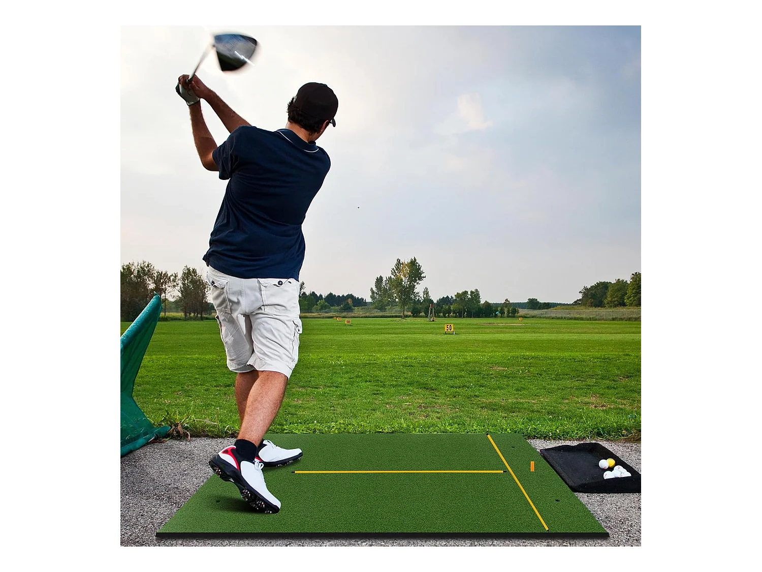 Golf afslagmat, 152 x 117 cm, golfoefenmat incl. 2 rubberen tees en 2 uitlijningsstaven, golfmat, voor binnen en buiten (152 x 117 cm, 25 mm)