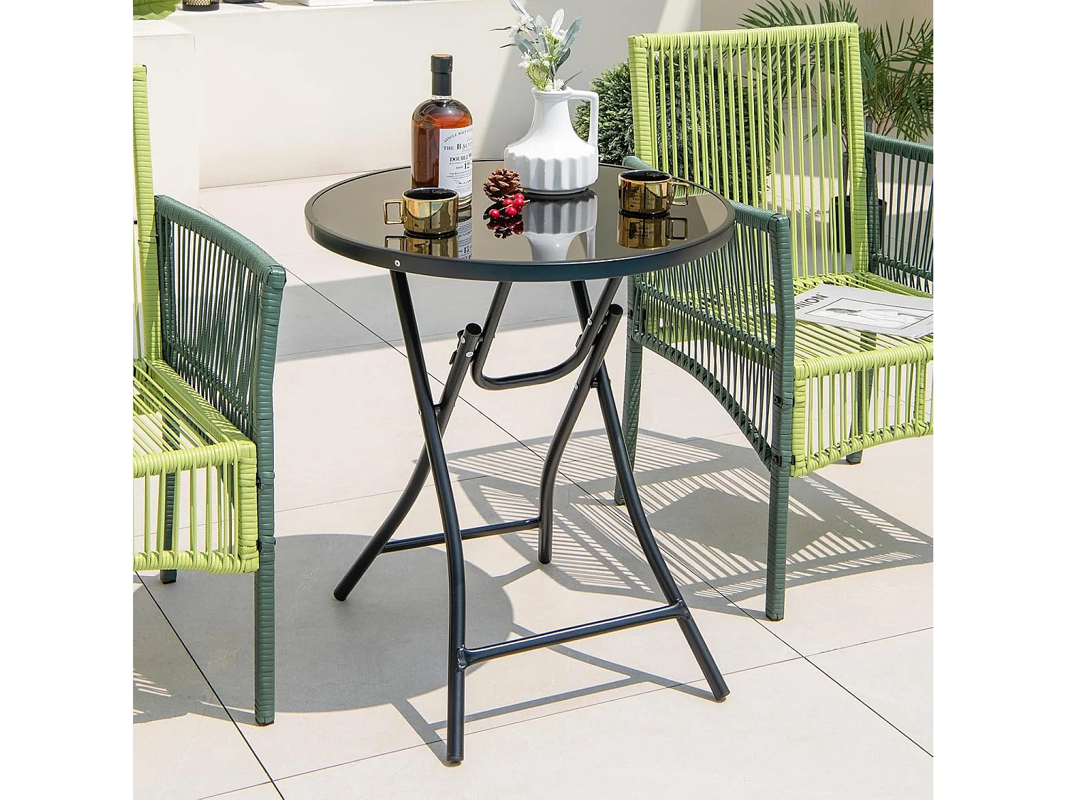 COSTWAY Bistrotafel, inklapbare tuintafel met tafelblad van gehard glas, terrastafel, balkontafel voor terras, achtertuin, zwembad, 59 x 59 x 67 cm