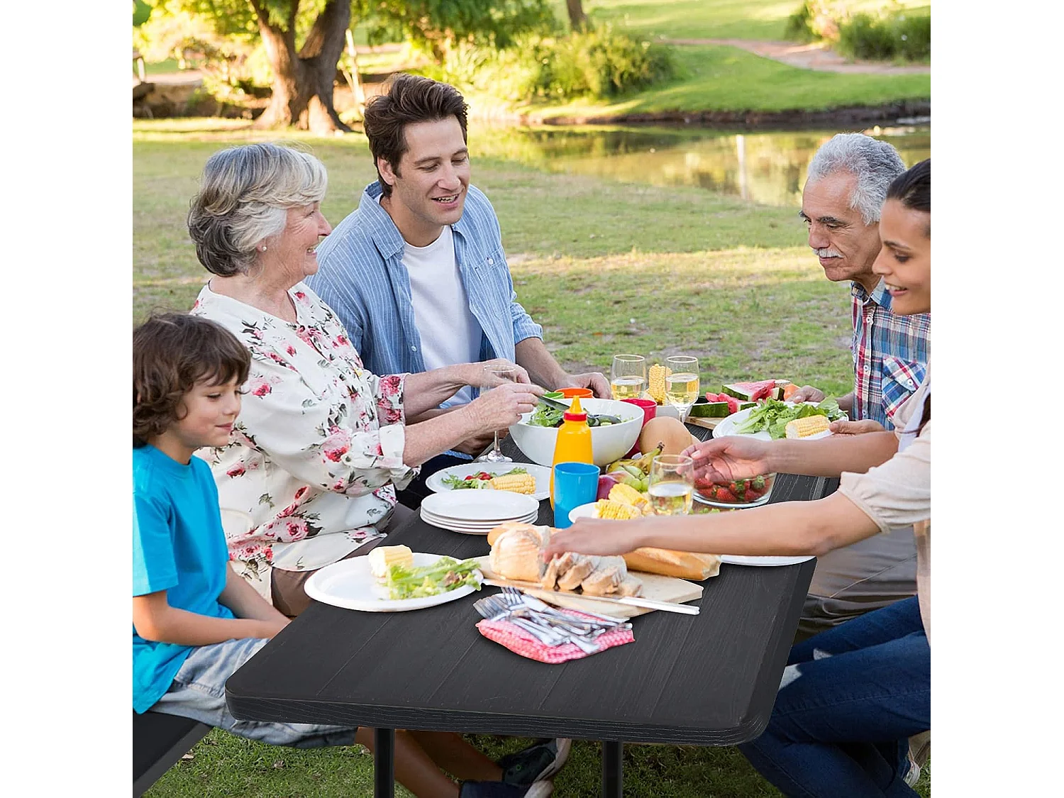 Inklapbare picknicktafel met banken, 136 cm, campingtafelset voor buiten, biertentgarnituur, biertafelgarnituur voor terras, tuin (zwart)AB92894