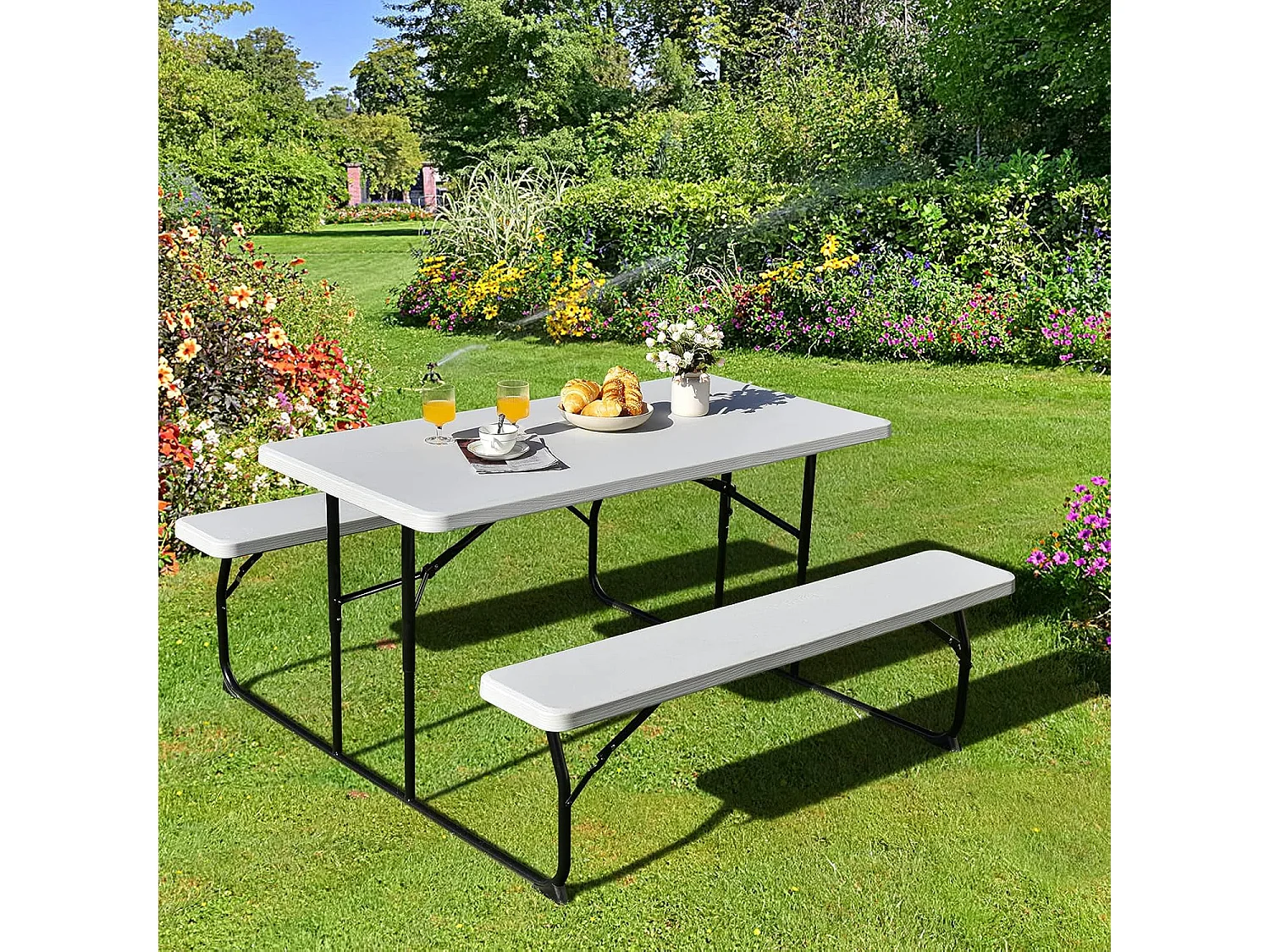 Inklapbare picknicktafel met banken, 136 cm, campingtafelset voor buiten, biertentgarnituur, biertafelgarnituur voor terras, tuin (wit)AB92894