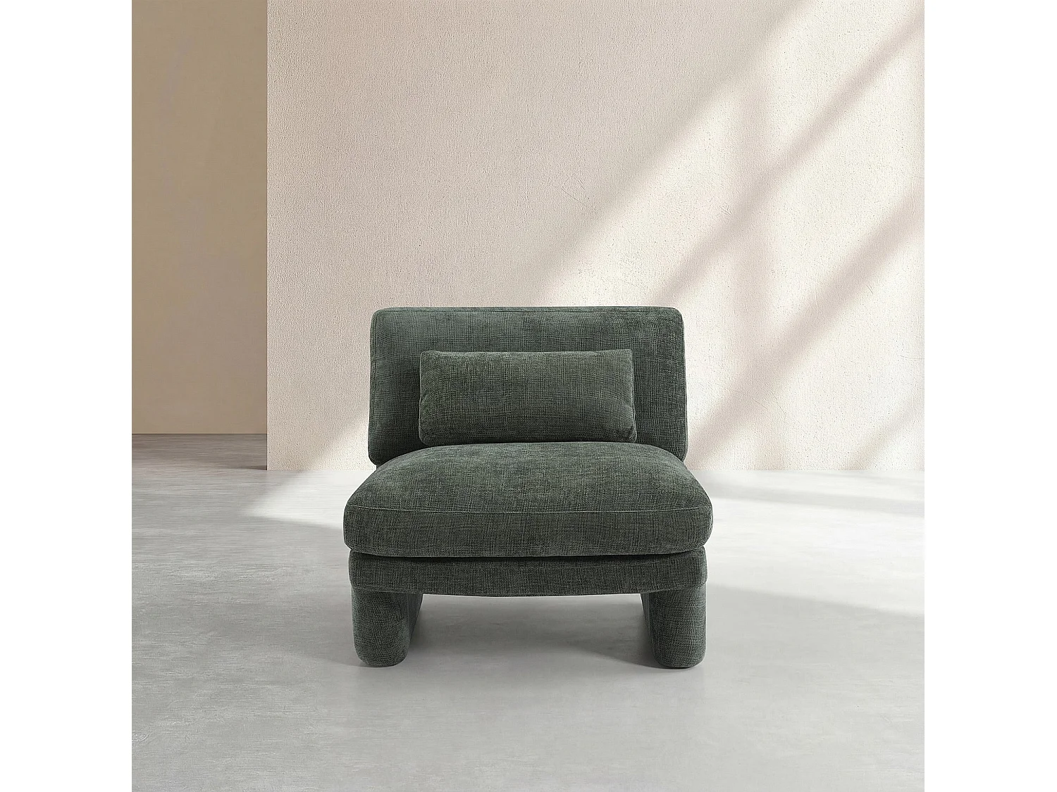 Fauteuil en tissu garni de plumes - Vert olive