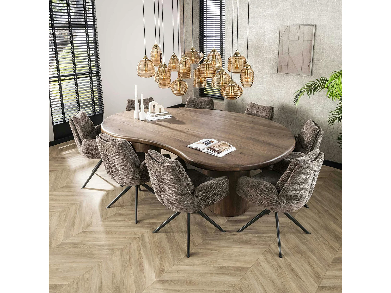 Table à manger design en bois d'acacia massif forme haricot 244 cm MYSORE