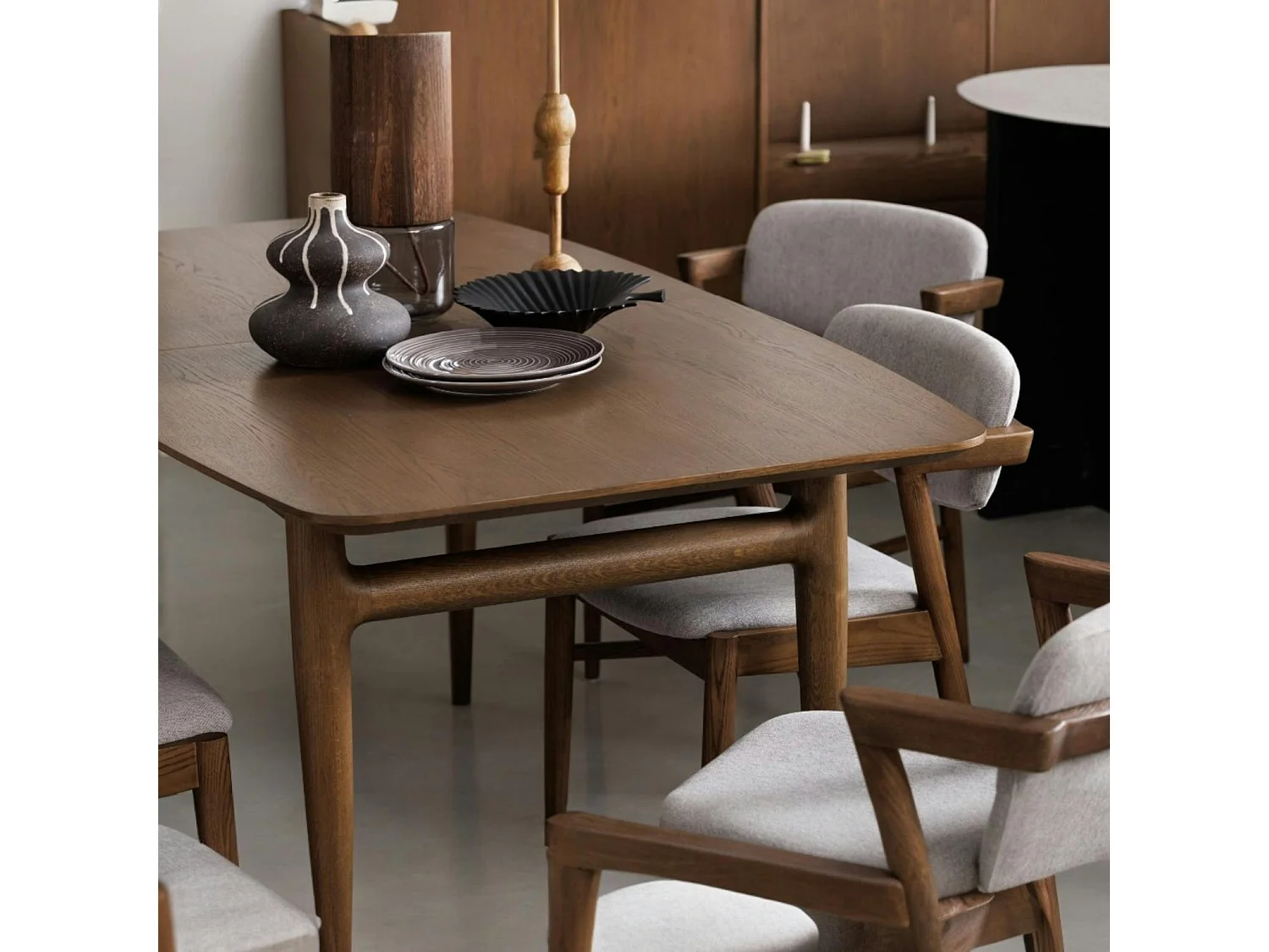 Table à manger vintage en chêne avec rallonge intégrée 160-215 cm BRADFORD