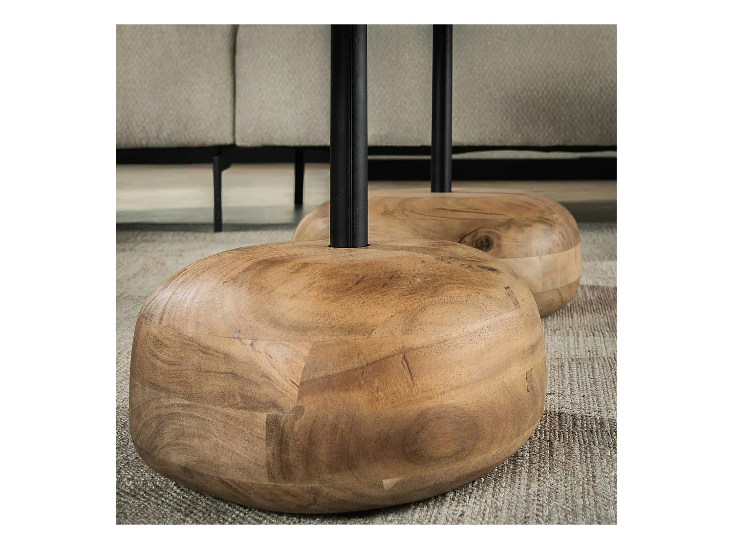 Table basse organique en bois d'acacia avec pied en bois sculpté (lot de 2) MELBOURNE