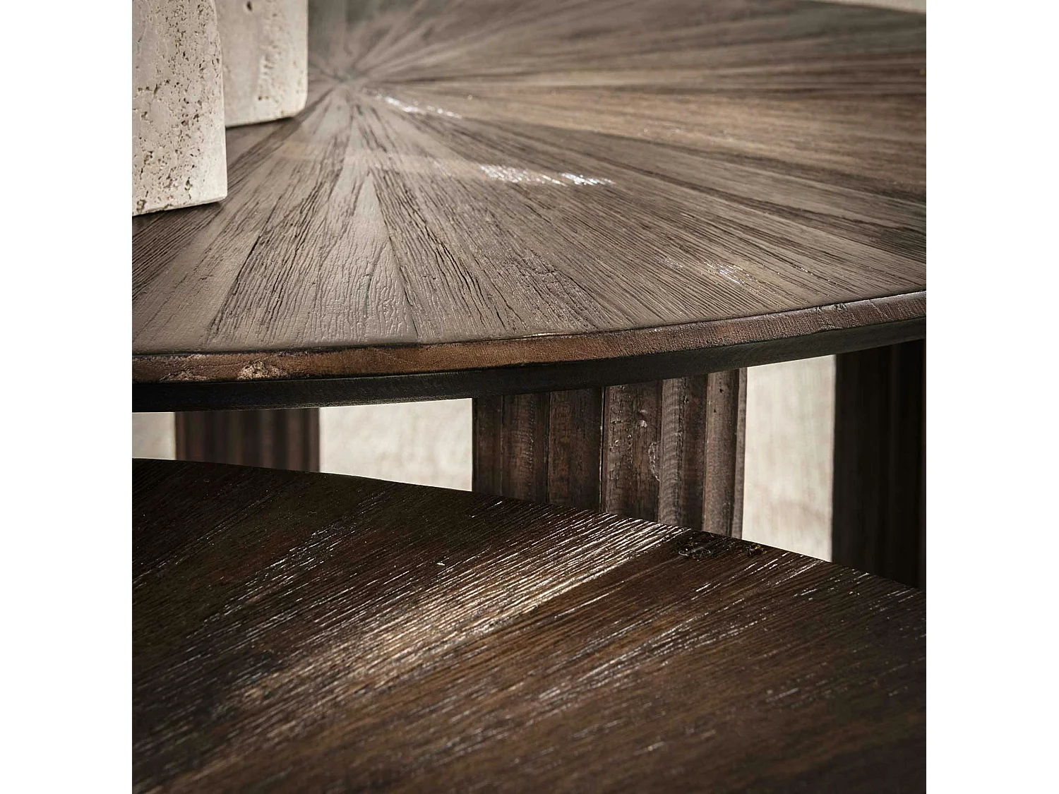 Table basse gigogne en bois de teck forme organique triangulaire (lot de 2) YOGY