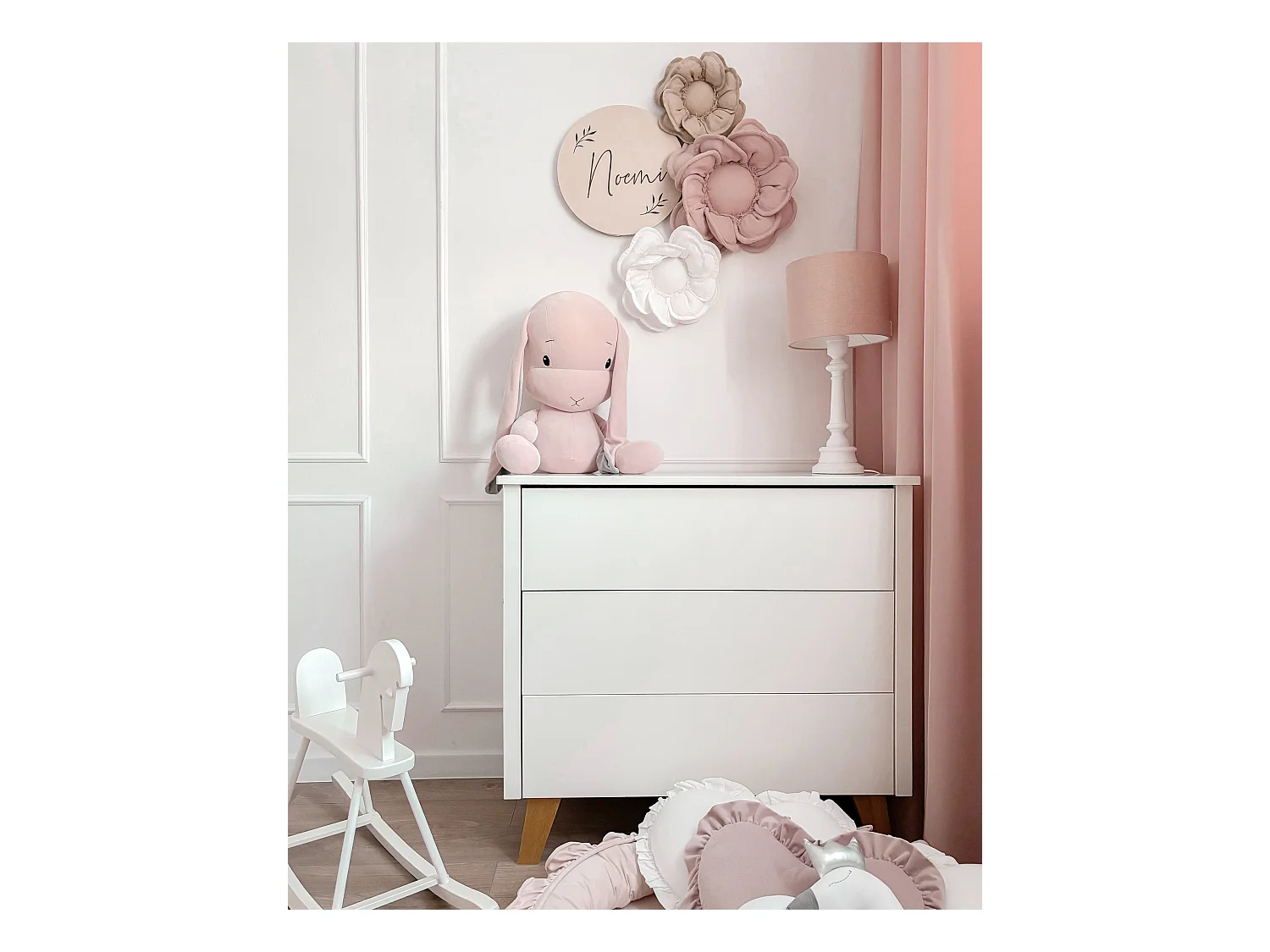 Kinderkommode Zara - minimalistisches Design und moderner Komfort