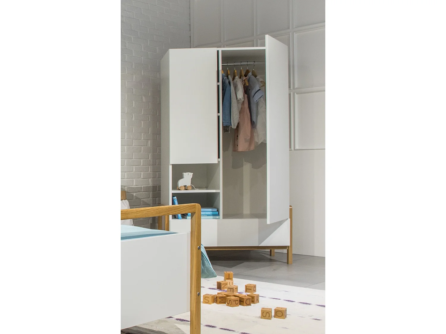 Kinderkleiderschrank Victor Drehtürenschrank Kleiderschrank