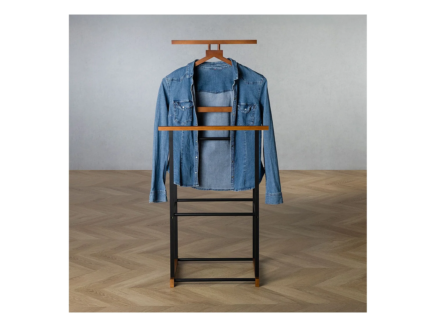 Valet de chambre KANNA chevalet de nuit double portant pour vêtements, en bambou noir et vintage