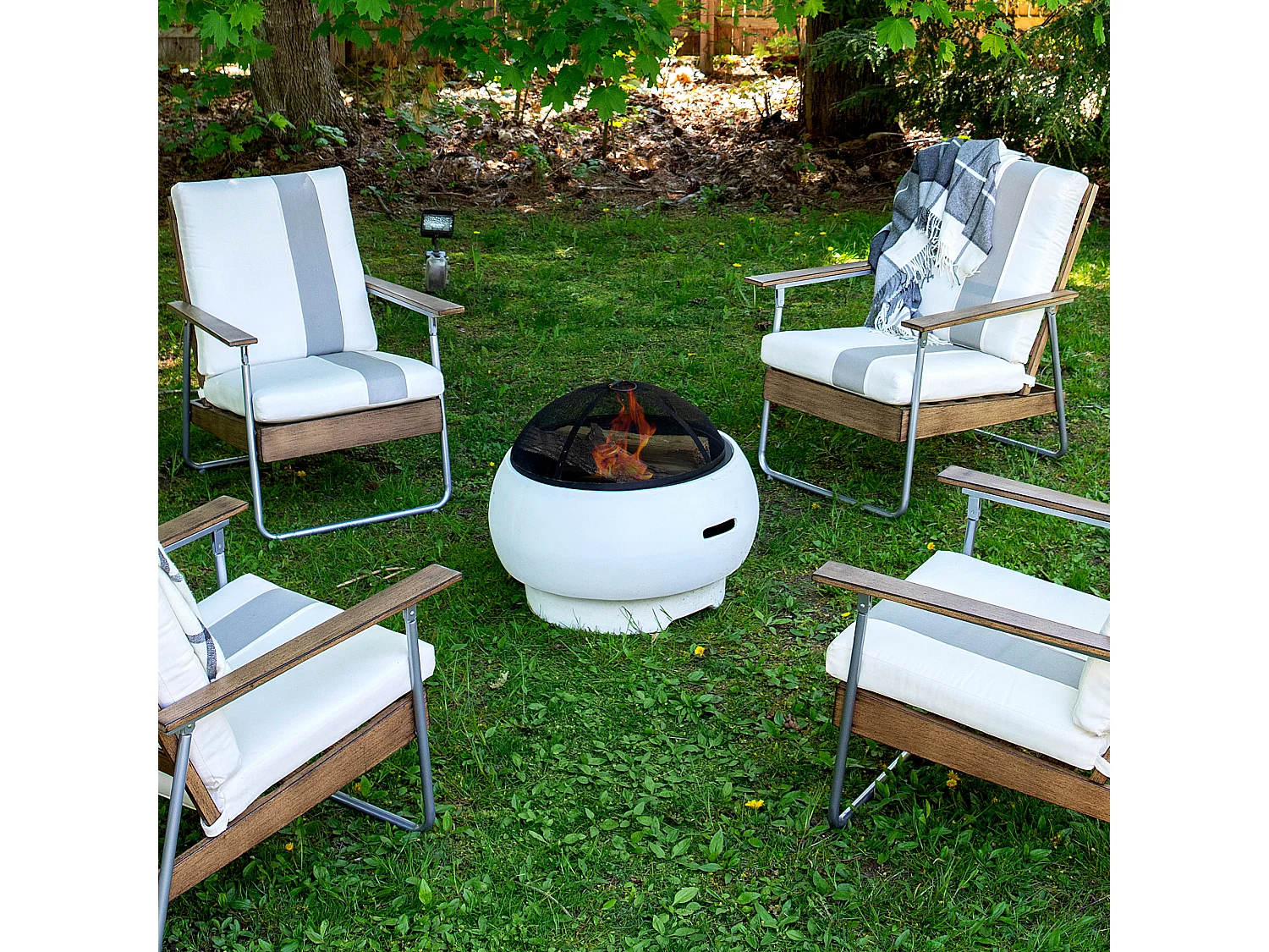 Asher | Foyer extérieur en céramique blanche