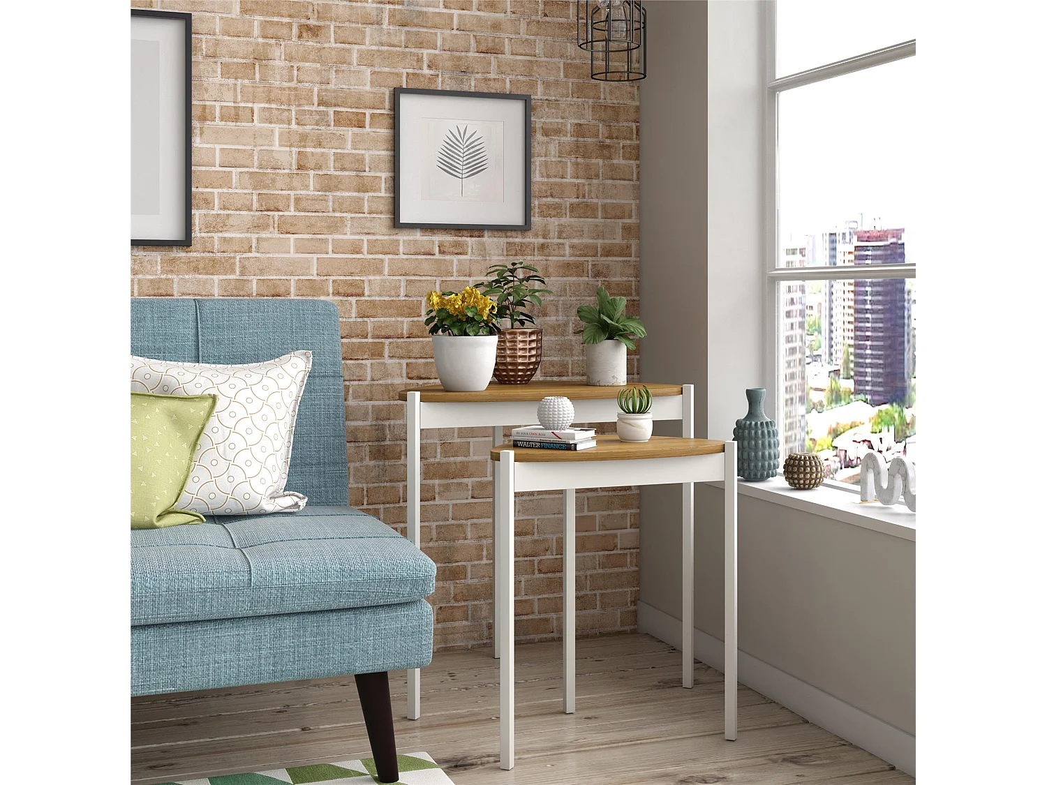 Tallulah | Tables gigognes en MDF noyer et structure en métal blanc