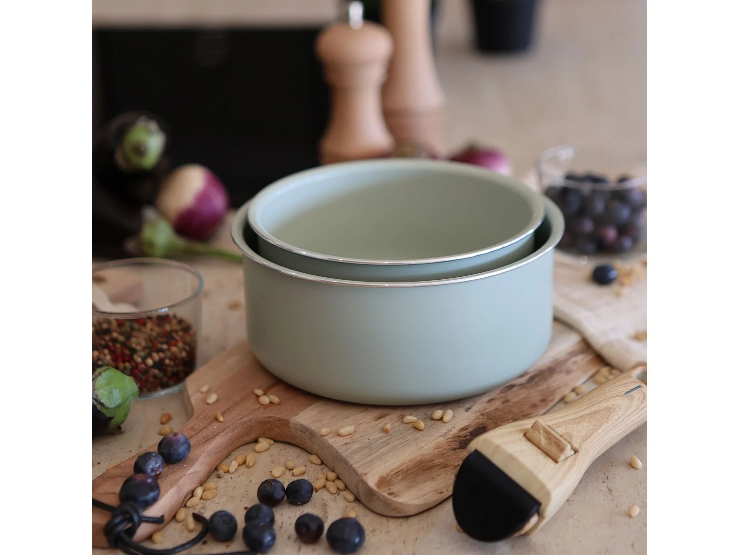 Menastyl - Lot 2 Casseroles Colorama 16 Et 18cm En Aluminium Rose Avec Poignee