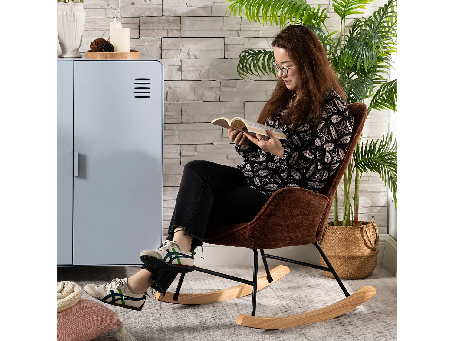 Fauteuil à bascule rocking chair à dossier moyen en tissu chenille style scandinave,KANASROCK