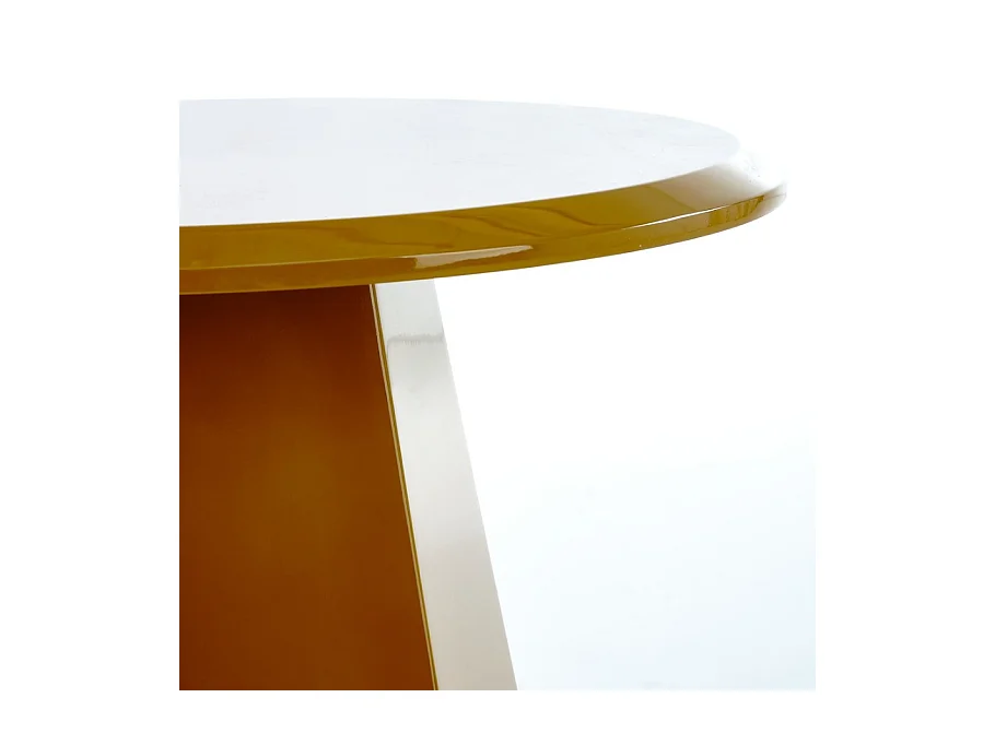 Tavolino di design giallo senape KIMI