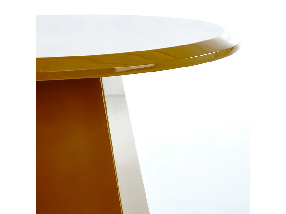 Tavolino di design giallo senape KIMI