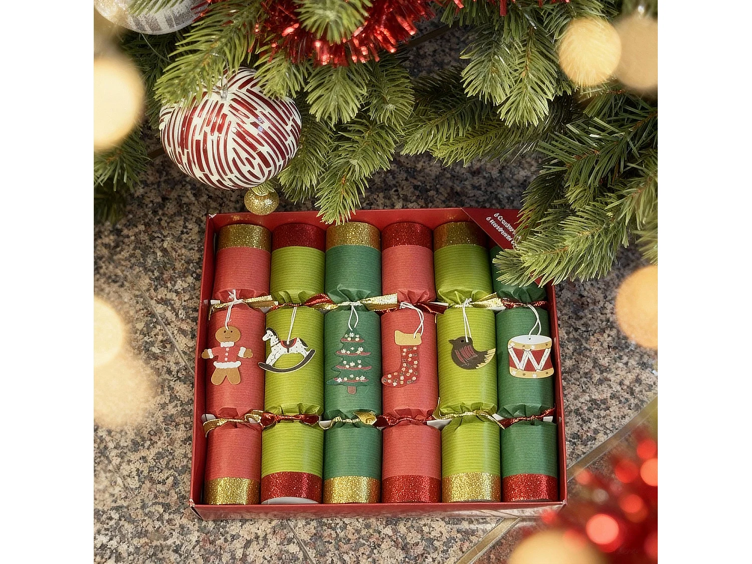 Habitat - Décoration de Noël - Lot de 6 crackers traditionnels faits main - Rouge - Crackers