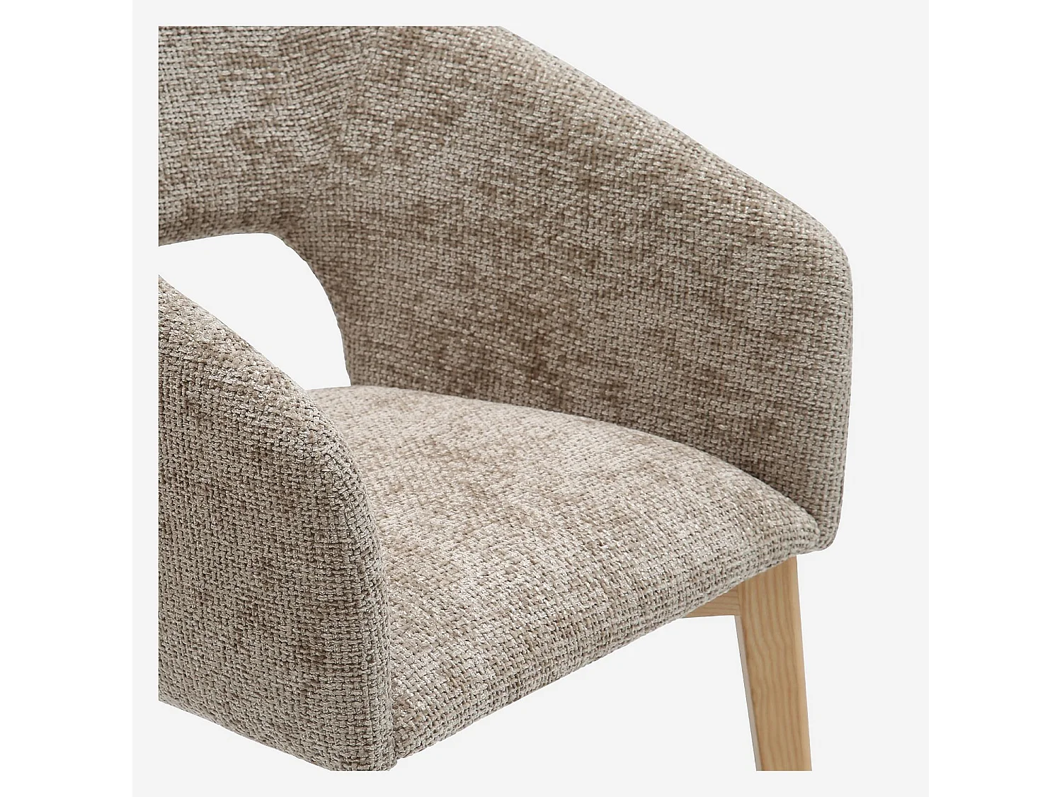 Habitat - Lot de 2 chaises en tissu chenille et bois massif avec accoudoirs - Beige et chêne - Rusti