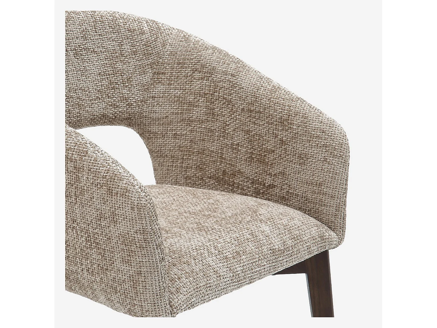 Habitat - Lot de 2 chaises en tissu chenille et bois massif avec accoudoirs - Beige et noyer - Rusti