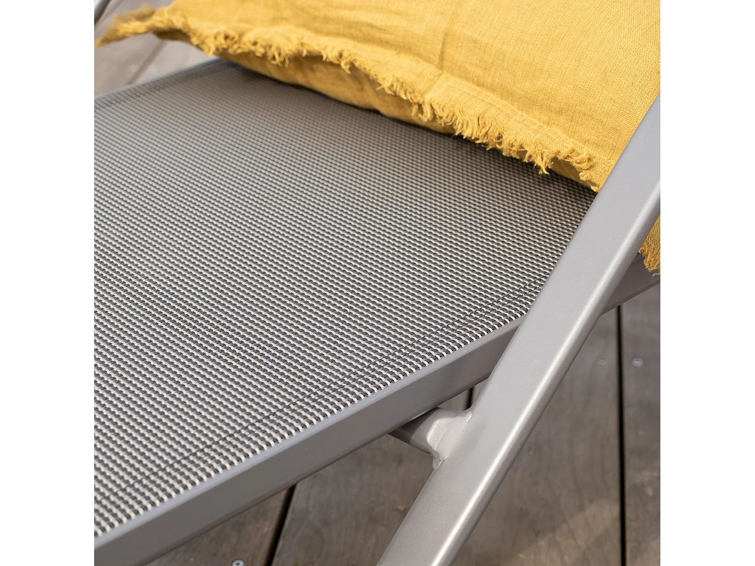 Bain de soleil gris en aluminium multipositions SUNSET