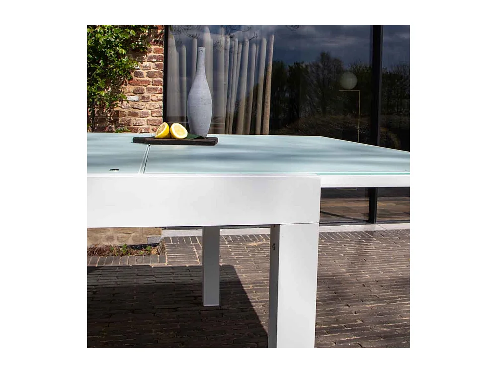 Ensemble WHITESTAR 8/12p en aluminium blanc et verre blanc avec 8 fauteuils en textilène