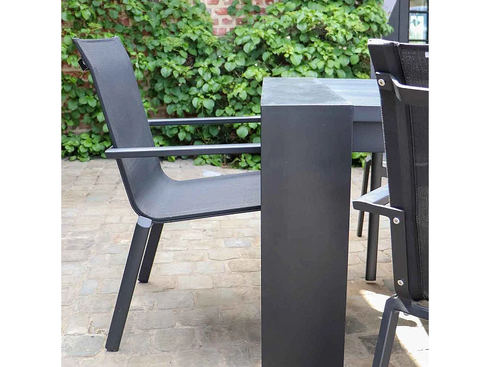 Ensemble IBIZA 6/8p en aluminium gris/noir et 6 fauteuils en textilène