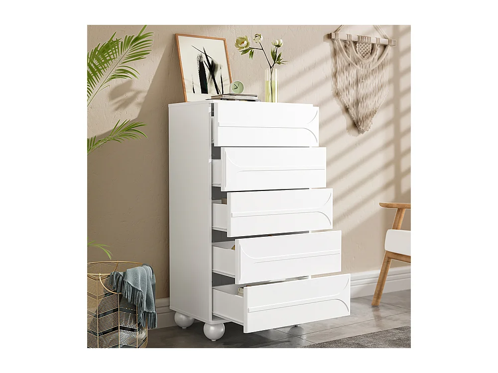 Kommode mit 5 Schubladen in elegantem Waffeldesign - weiße Metallfüße, viel Stauraum, abgerundete Ecken.