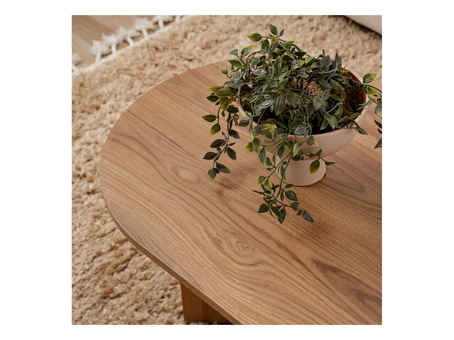 Mesa de centro oval design em madeira castanha 120cm com arrumação