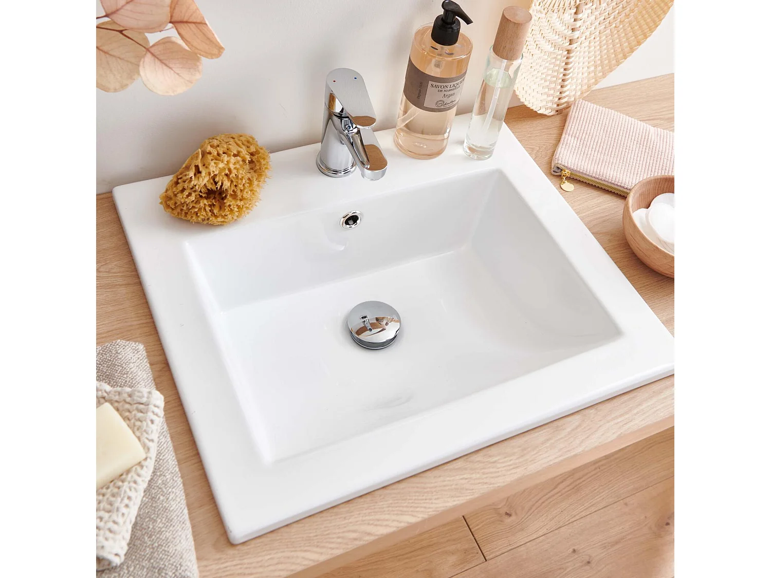 Vasque à encastrer rectangle en céramique blanche 50x43cm