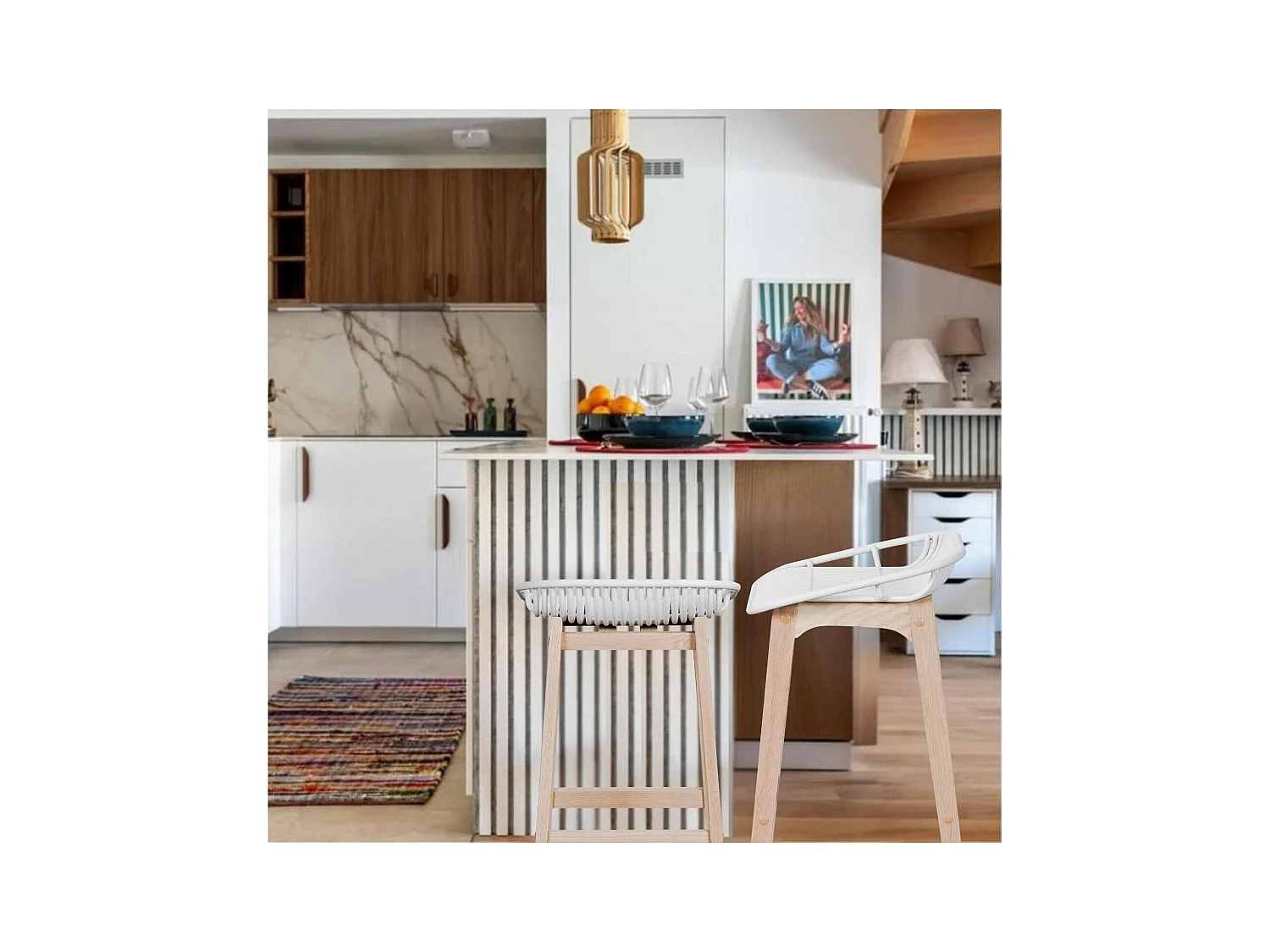 Set mit 65 cm großen Insel- und Barstühlen MALMO aus Eiche mit Kunststoffsitz