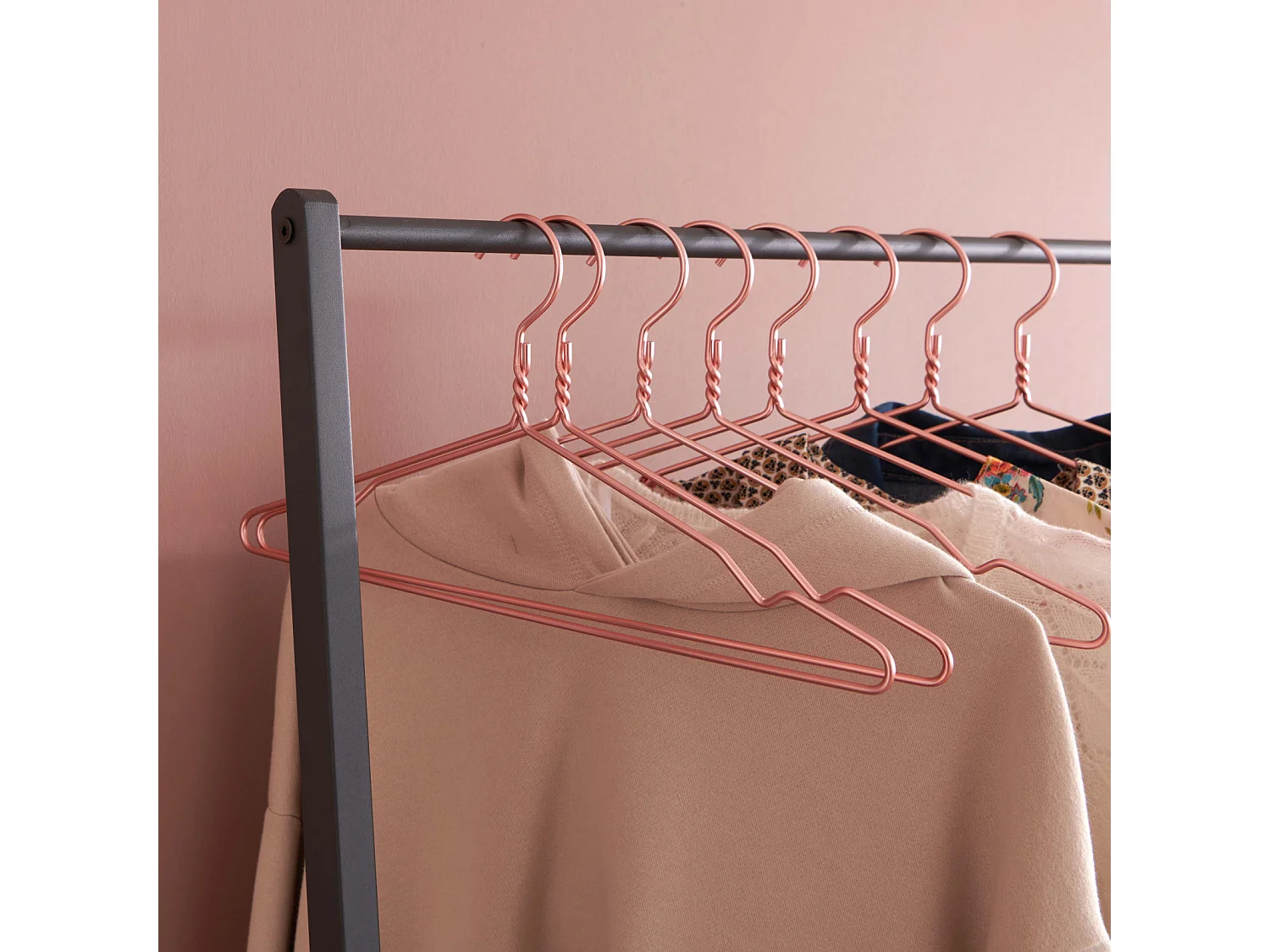 Portant vêtements bois et métal 90x175cm - avec rangement fermé