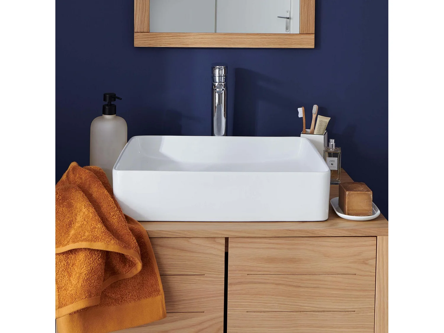 ROMY rechthoekige witte keramische opzetwastafel 47x36cm