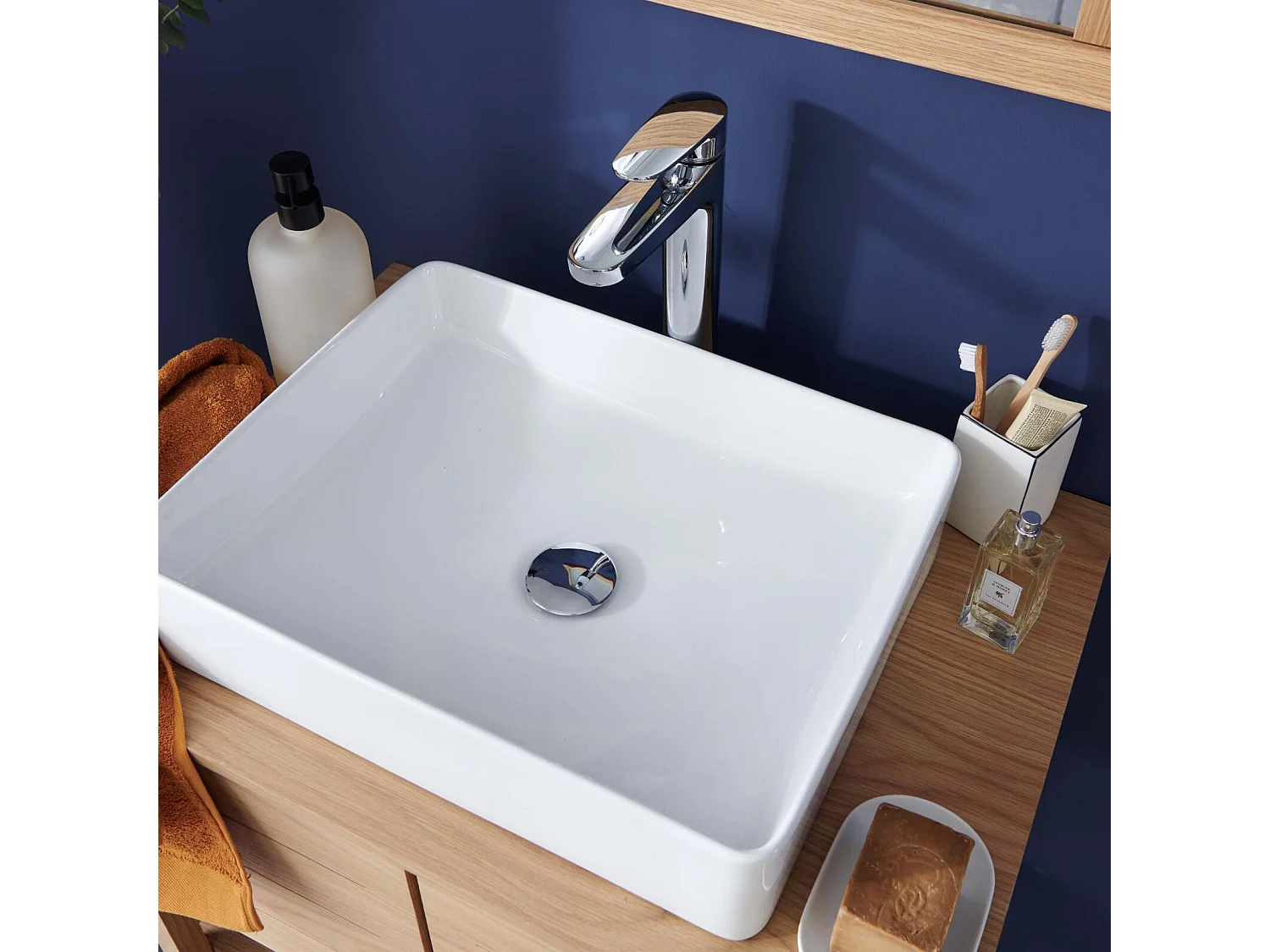 ROMY rechthoekige witte keramische opzetwastafel 47x36cm