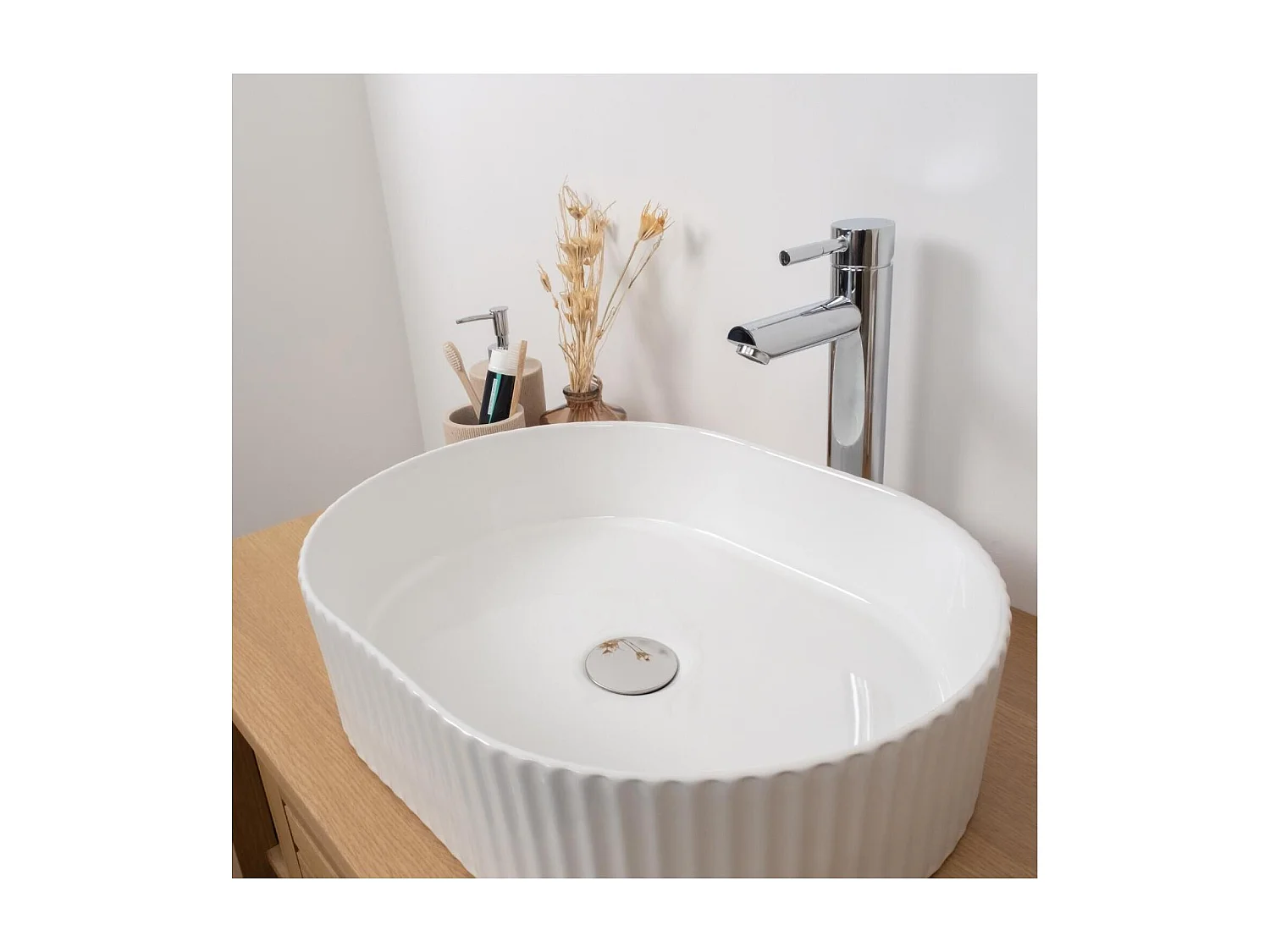 ENA 49x36,5cm ovales Aufsatzwaschbecken aus weißer strukturierter Keramik