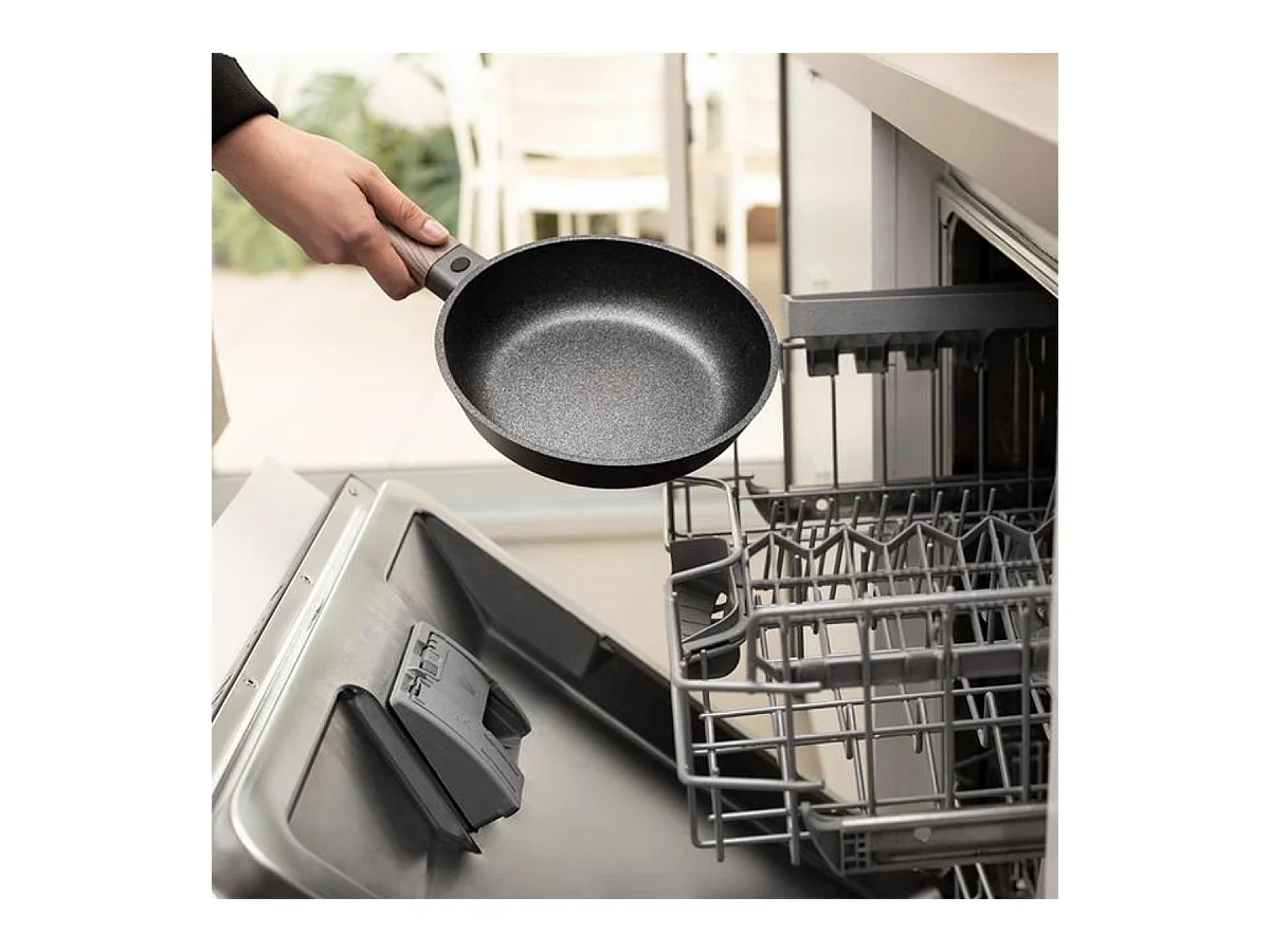 Sartén Cecotec Polka Excellence 20 Bucket Force aluminio fundido negro Ø20 cm