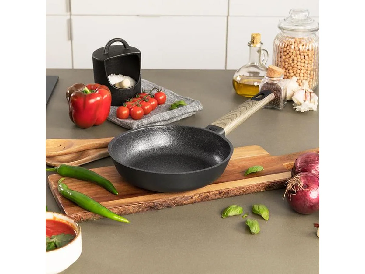 Sartén Cecotec Polka Excellence 20 Bucket Force aluminio fundido negro Ø20 cm