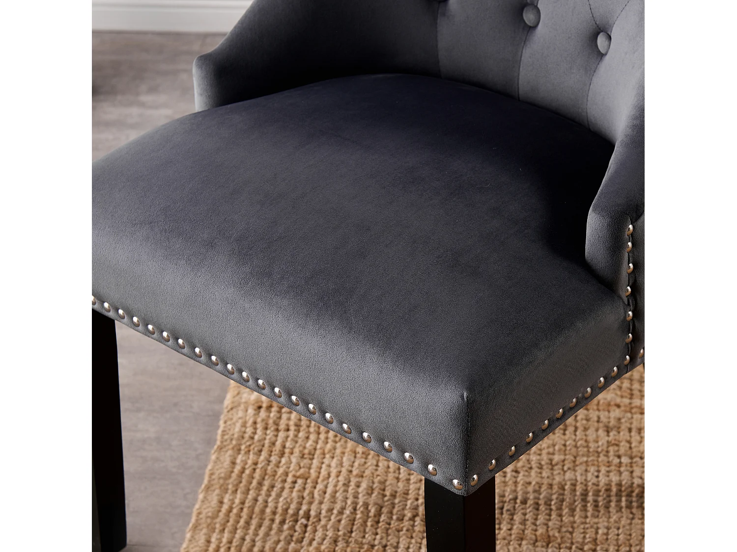 Ensemble de 2 chaises de salle à manger Windsor - Rembourrage en velours moelleux et pieds en bois solides - Parfait pour votre salle à manger et salon - Gris foncé