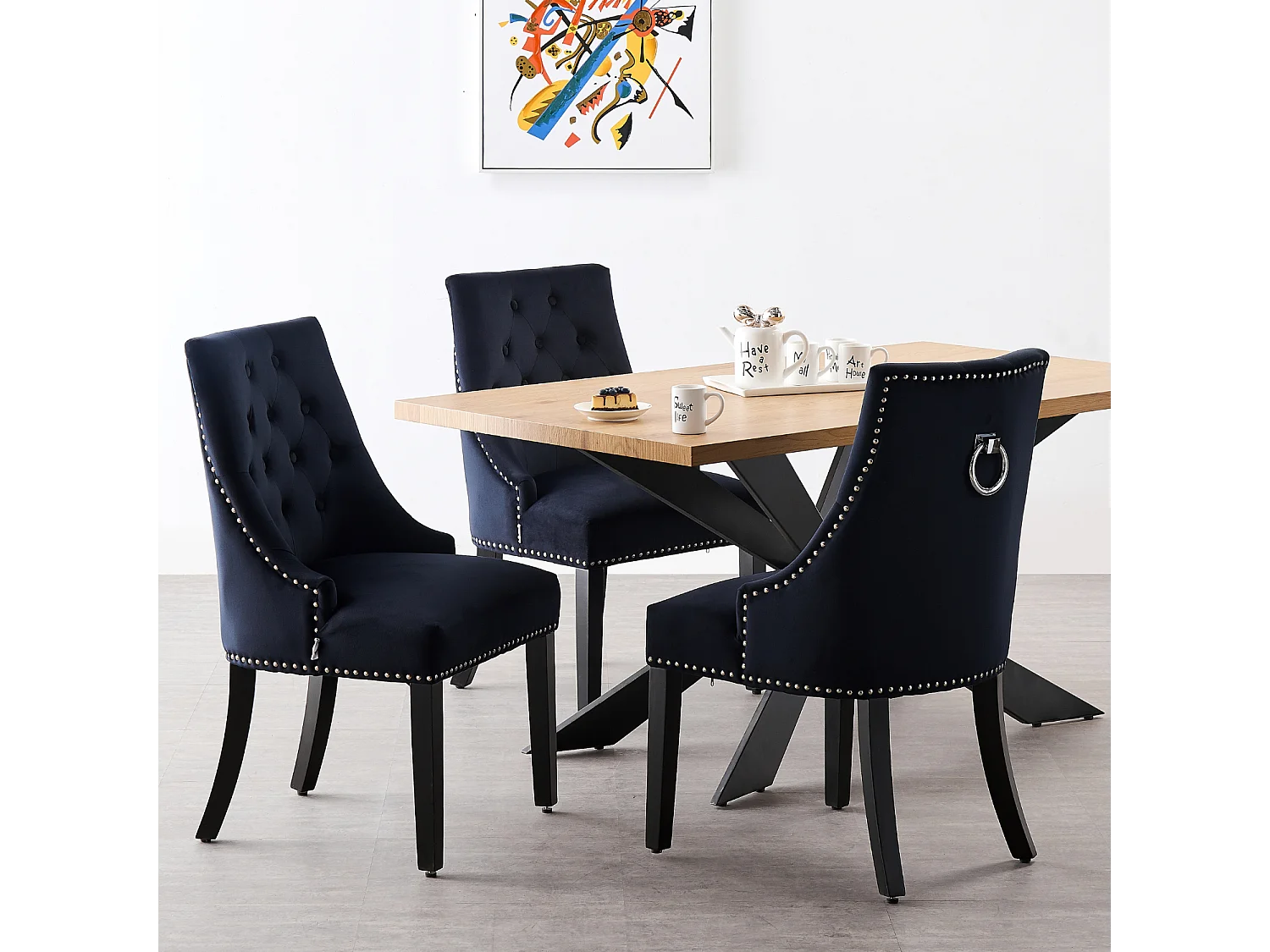 Set aus 2 Windsor-Esszimmerstühlen – Plüsch-Samtpolsterung und stabile Beine aus Massivholz – perfekt für Ihr Esszimmer und Wohnzimmer – Schwarz