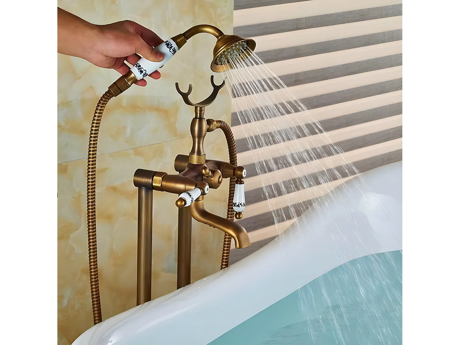 Grifo bañera de pie retro FLORINA dorado envejecido