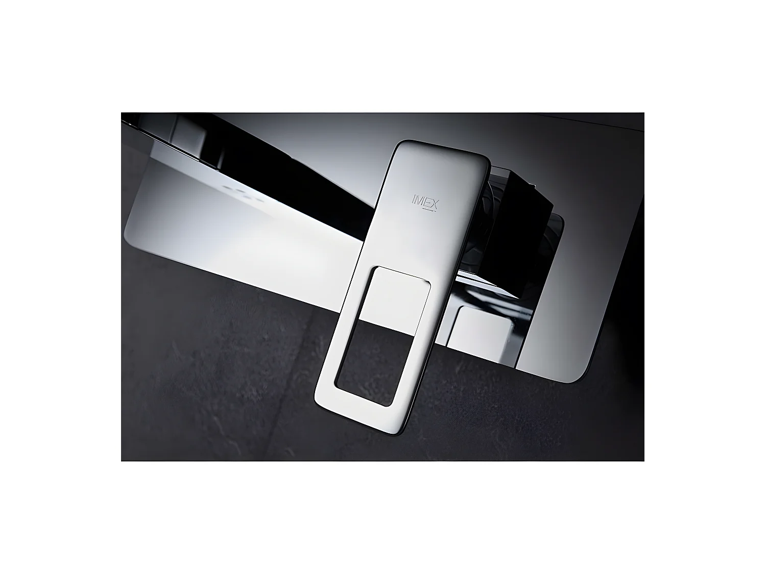 Robinet mitigeur mural encastré SUECIA chromé