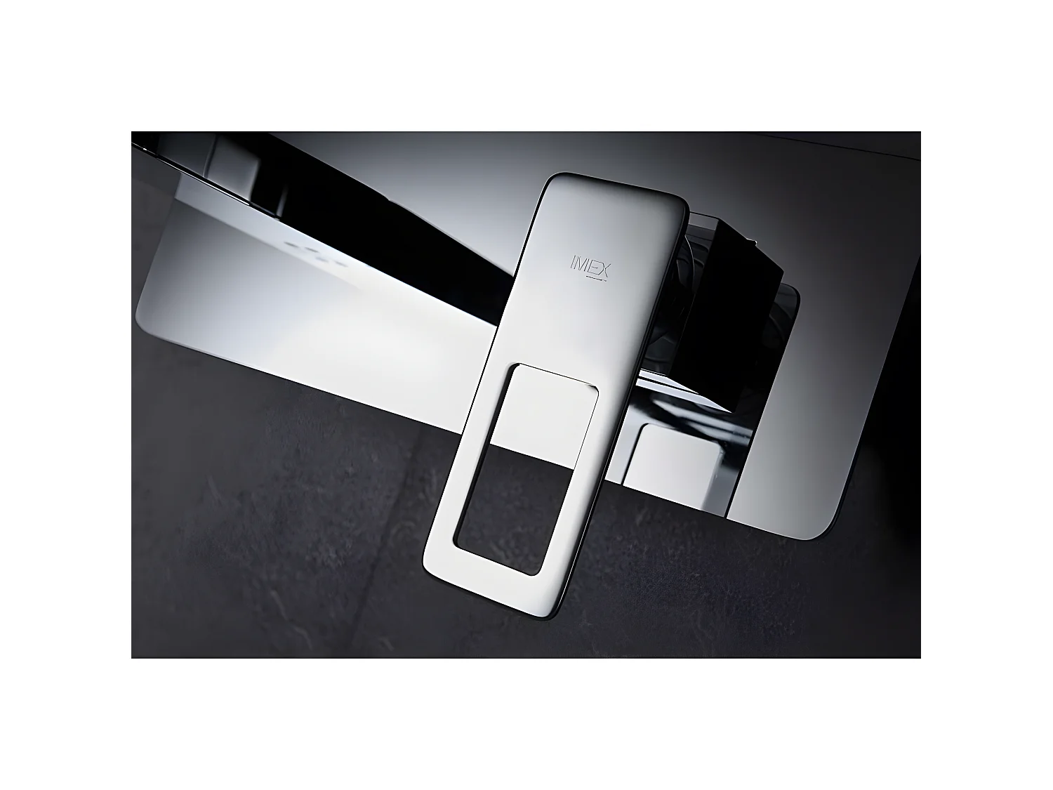 Robinet mitigeur mural encastré SUECIA chromé