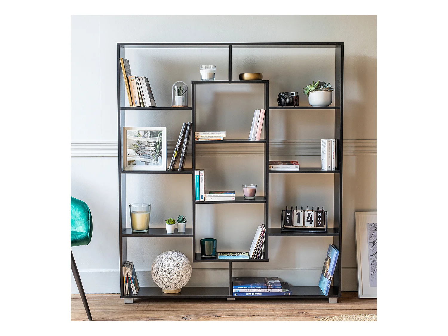 Zwarte boekenkast EMILY